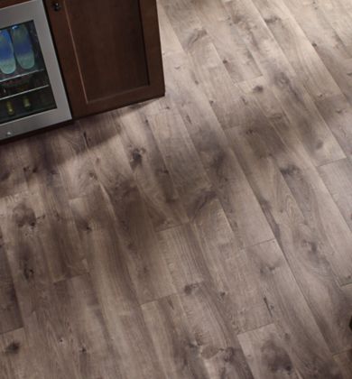 laminate flooring in light brown color